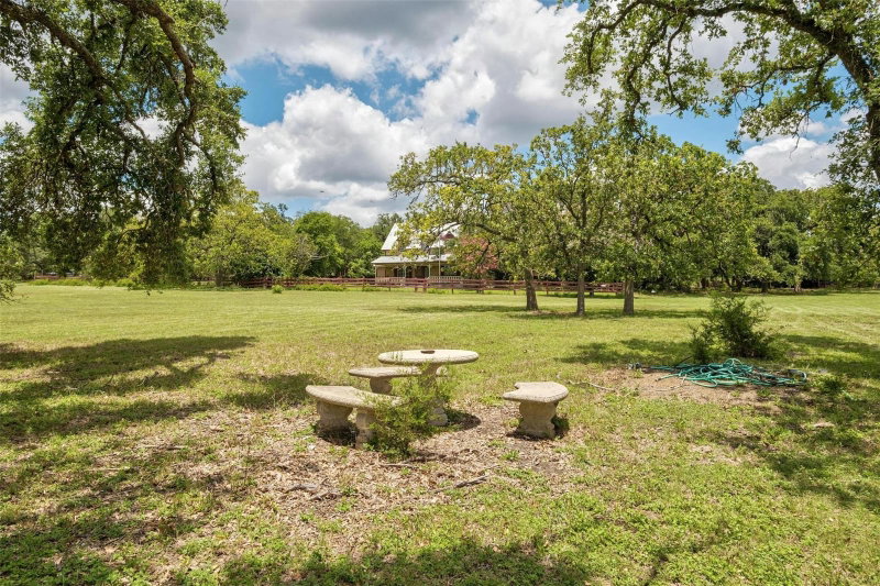 Property photo 22