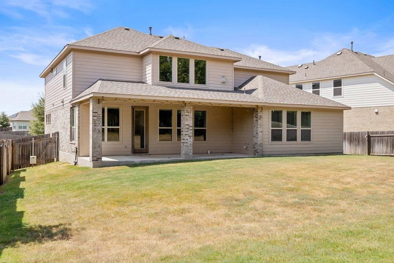 Property photo 35