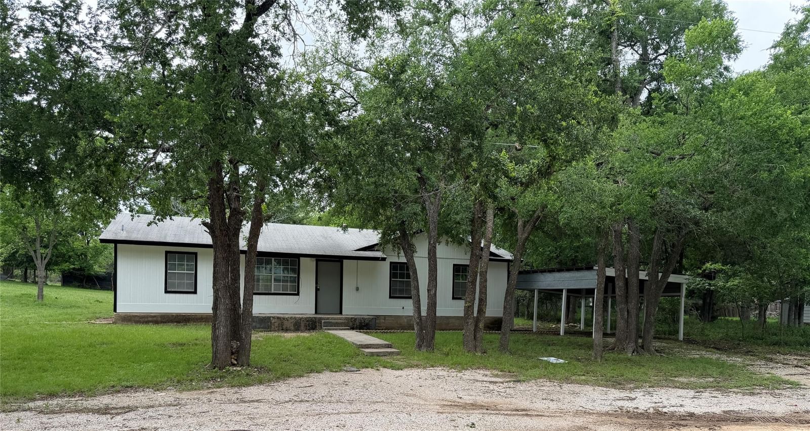 408 Spring ST - Photo 1