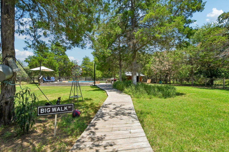 Property photo 36