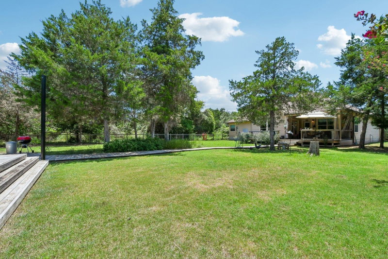 Property photo 37