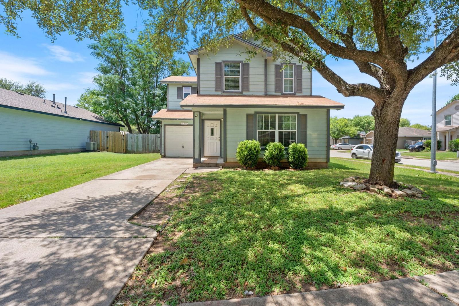 14301 Sandifer ST - Photo 1