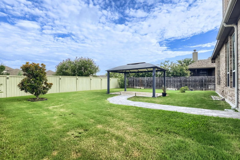 Property photo 31