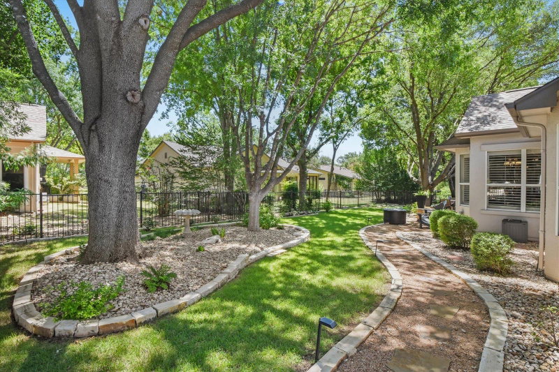 Property photo 40