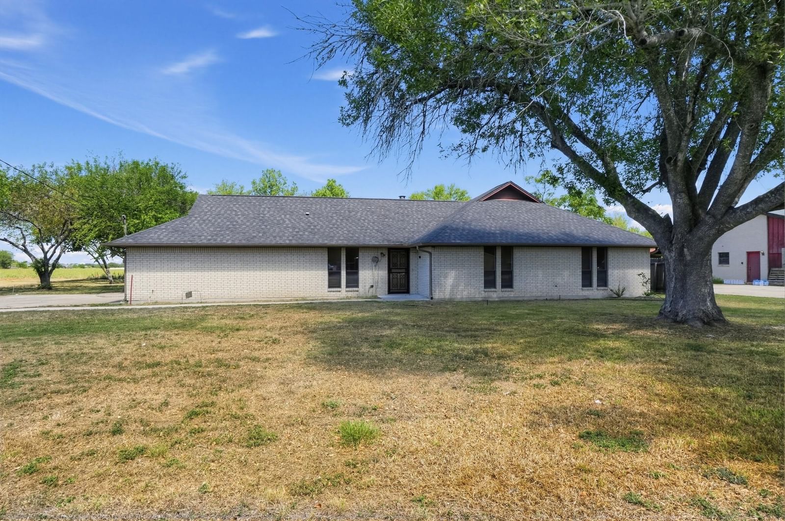1419 W San Antonio ST - Photo 1