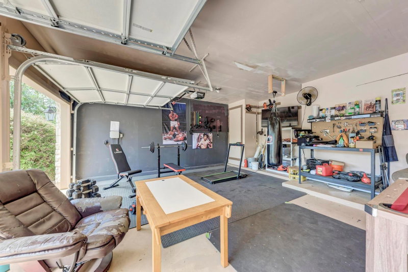 Property photo 25