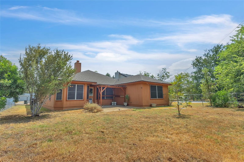 Property photo 31