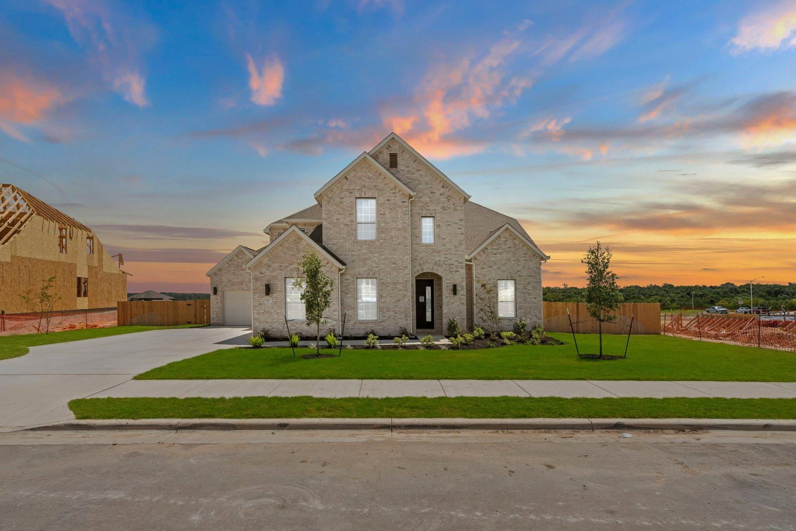 120 Clancy DR - Photo 1