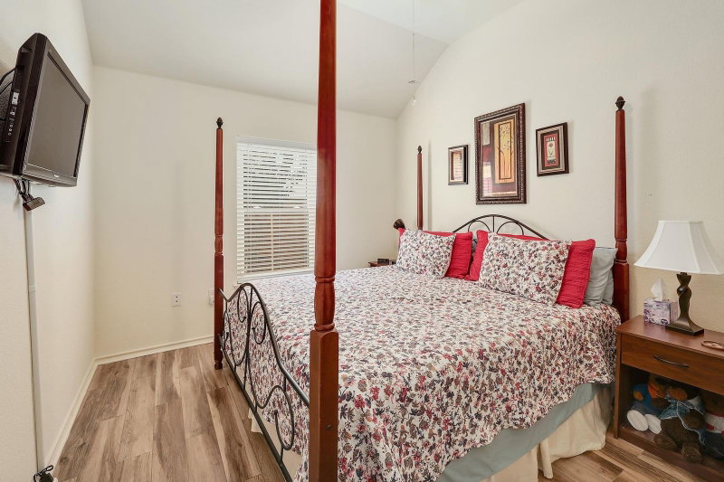 Property photo 24