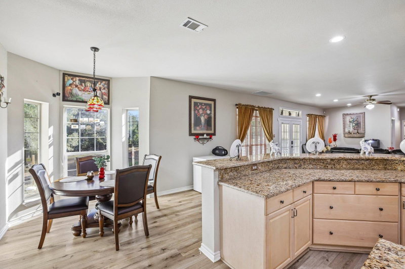 Property photo 13