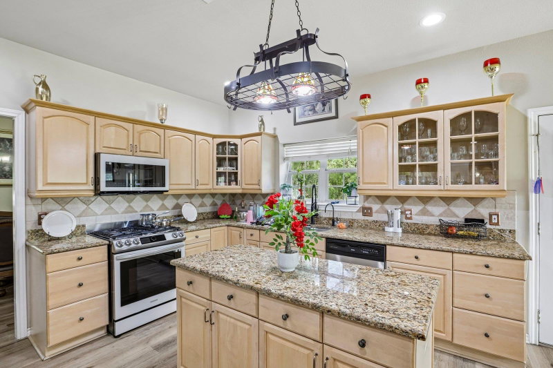 Property photo 15