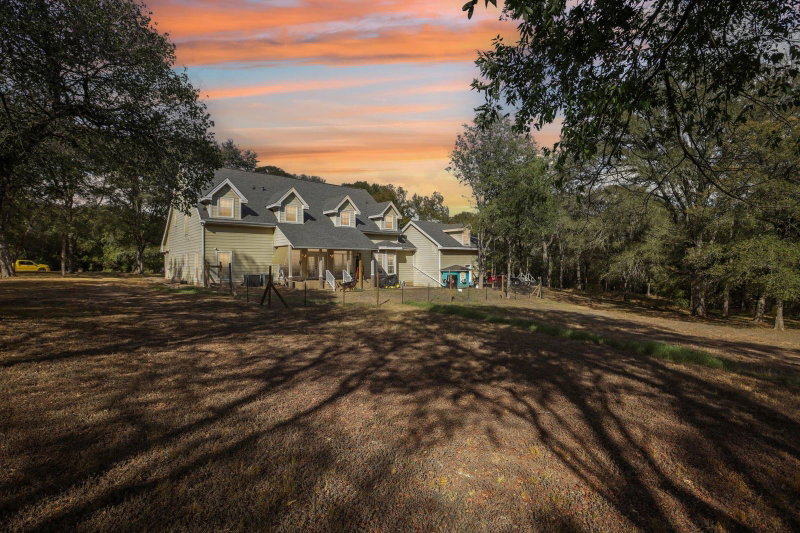 Property photo 40