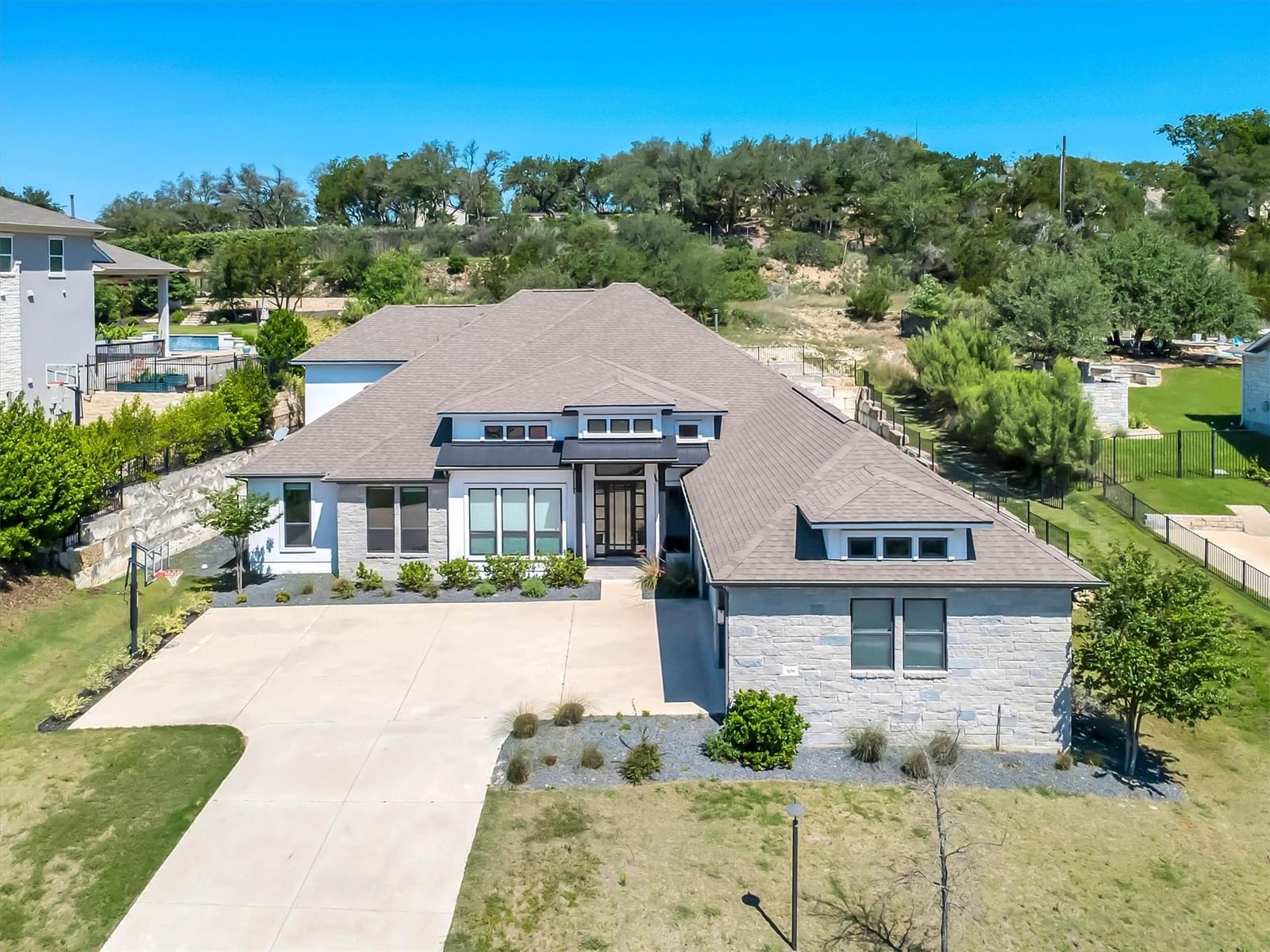 308 Lodestone LN - Photo 1