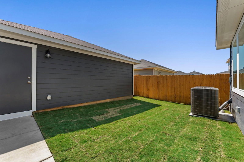 Property photo 35