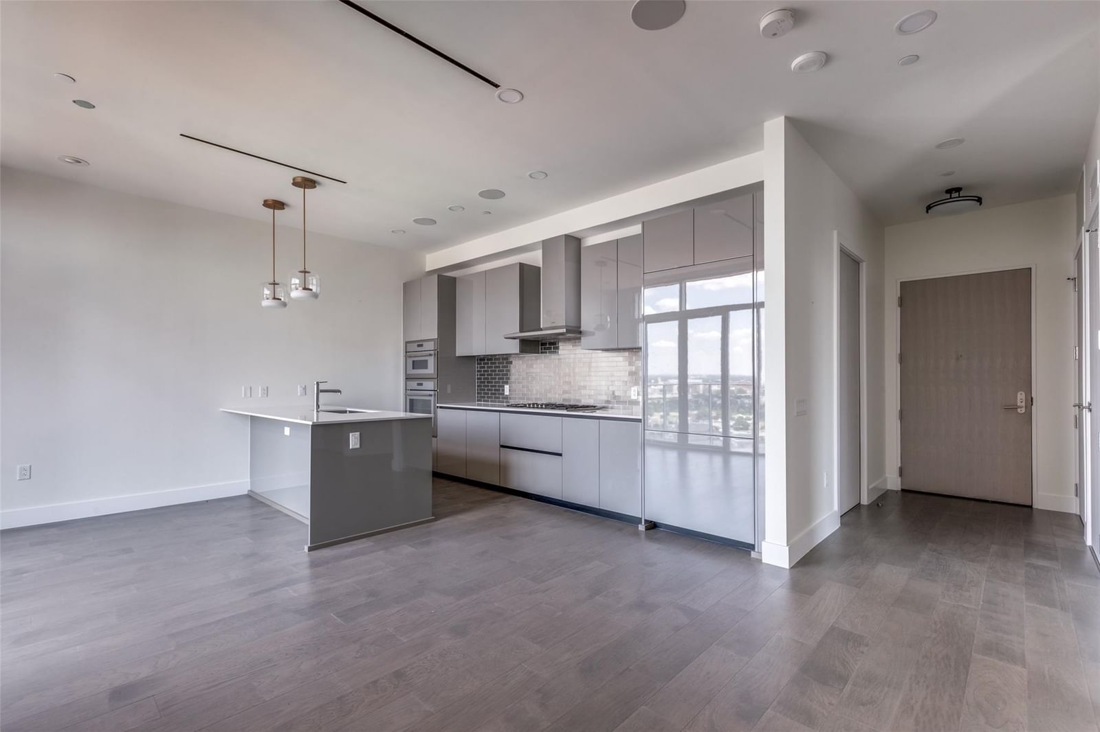 123 Lexington Ave #1408 - Photo 1