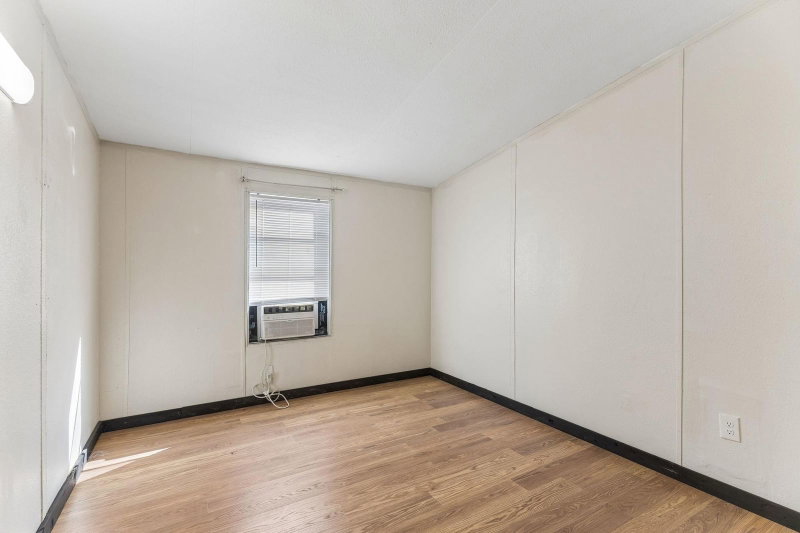 Property photo 28