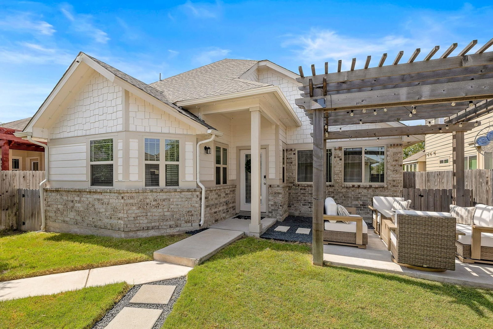 5915 Principale DR - Photo 1