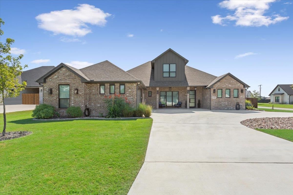 12018 Callie Christina CT - Photo 1