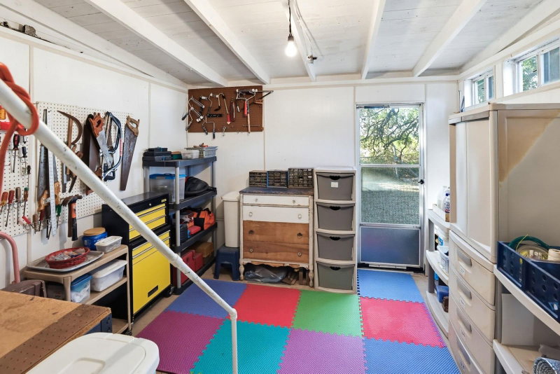 Property photo 24