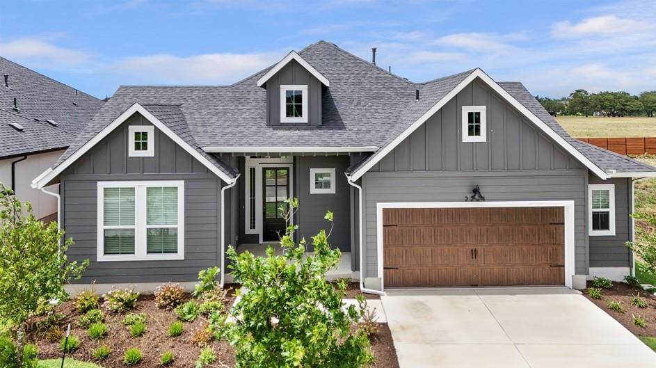 109 Sandrock TRL - Photo 1
