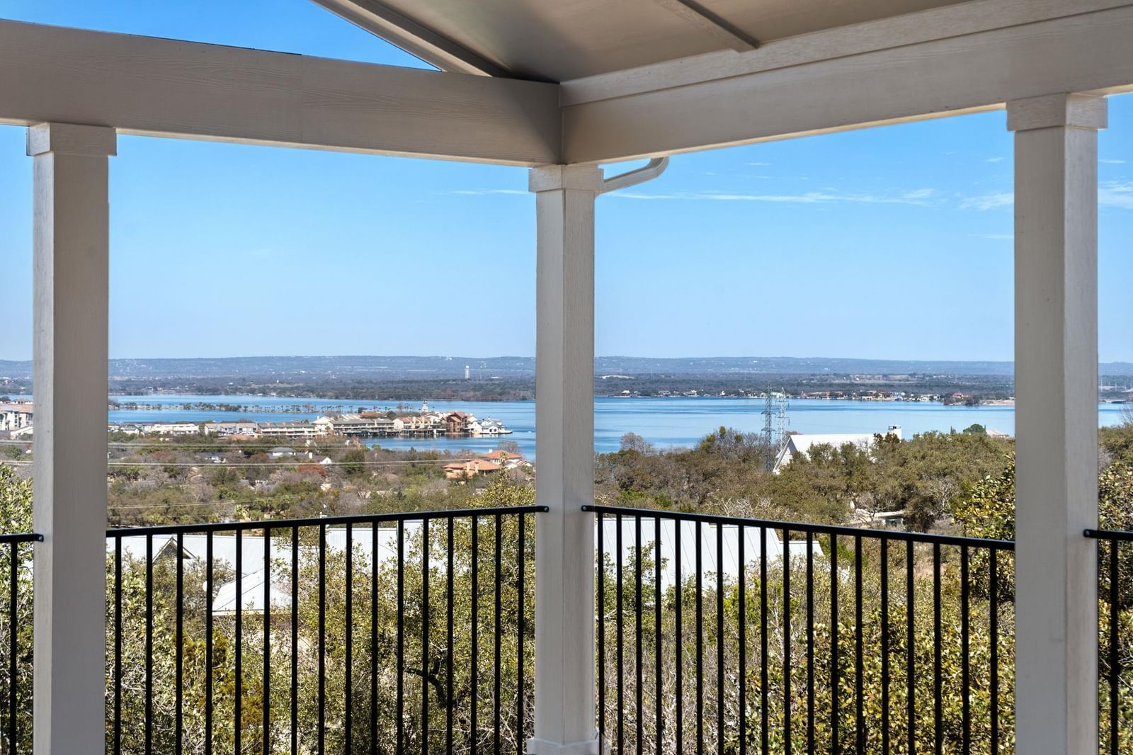416 Green Leaf - Photo 1