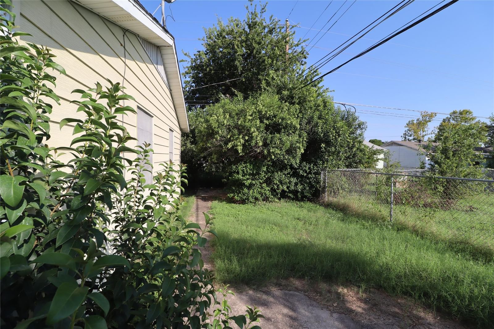 Photo 26