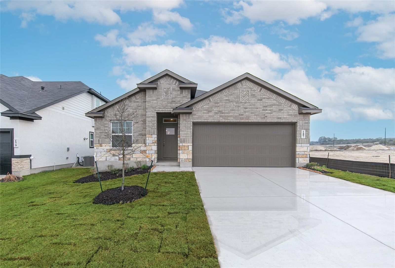 25525 Flora Bella LN - Photo 1