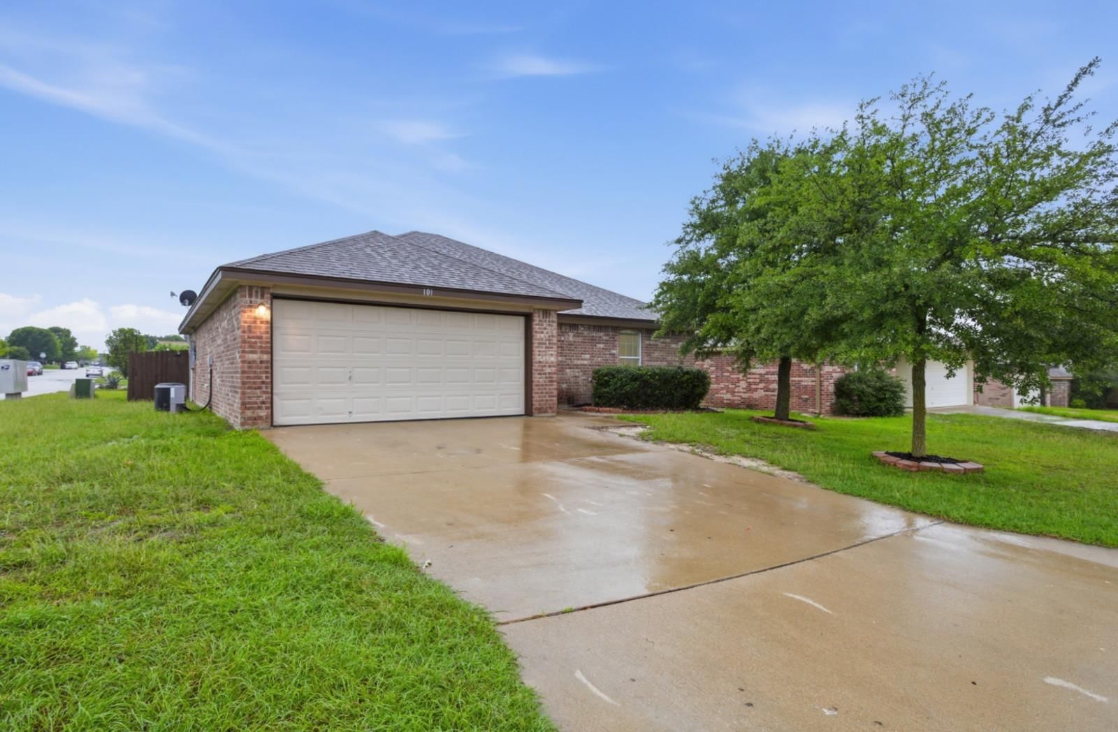 101 Soapstone DR - Photo 1