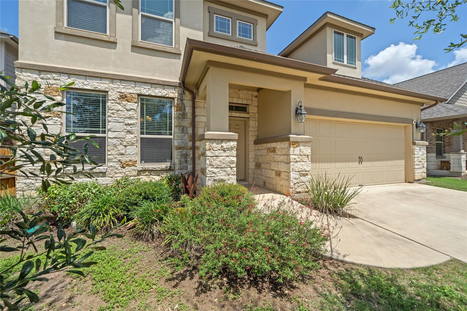 141 Sangaree DR - Photo 1