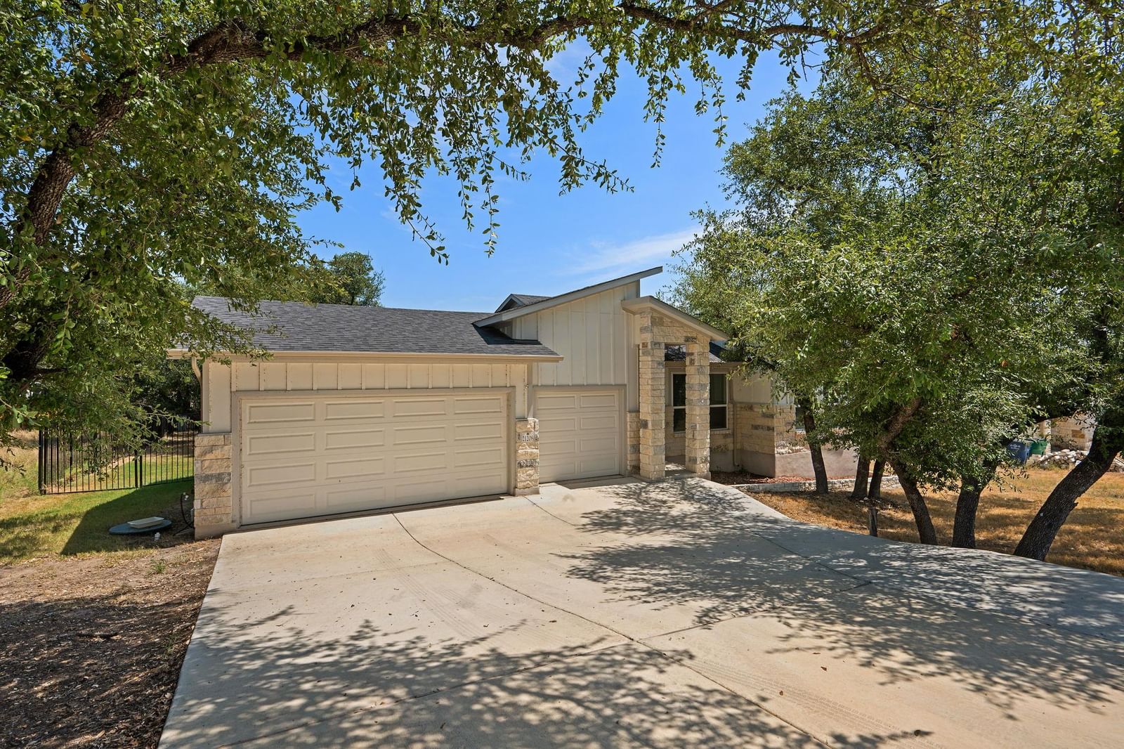 21208 Santa Rosa Ave - Photo 1