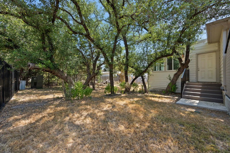 Property photo 24