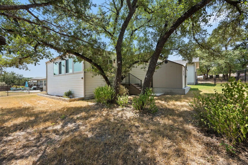 Property photo 25