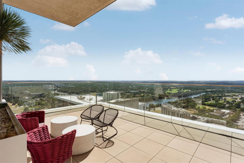 Property photo 32