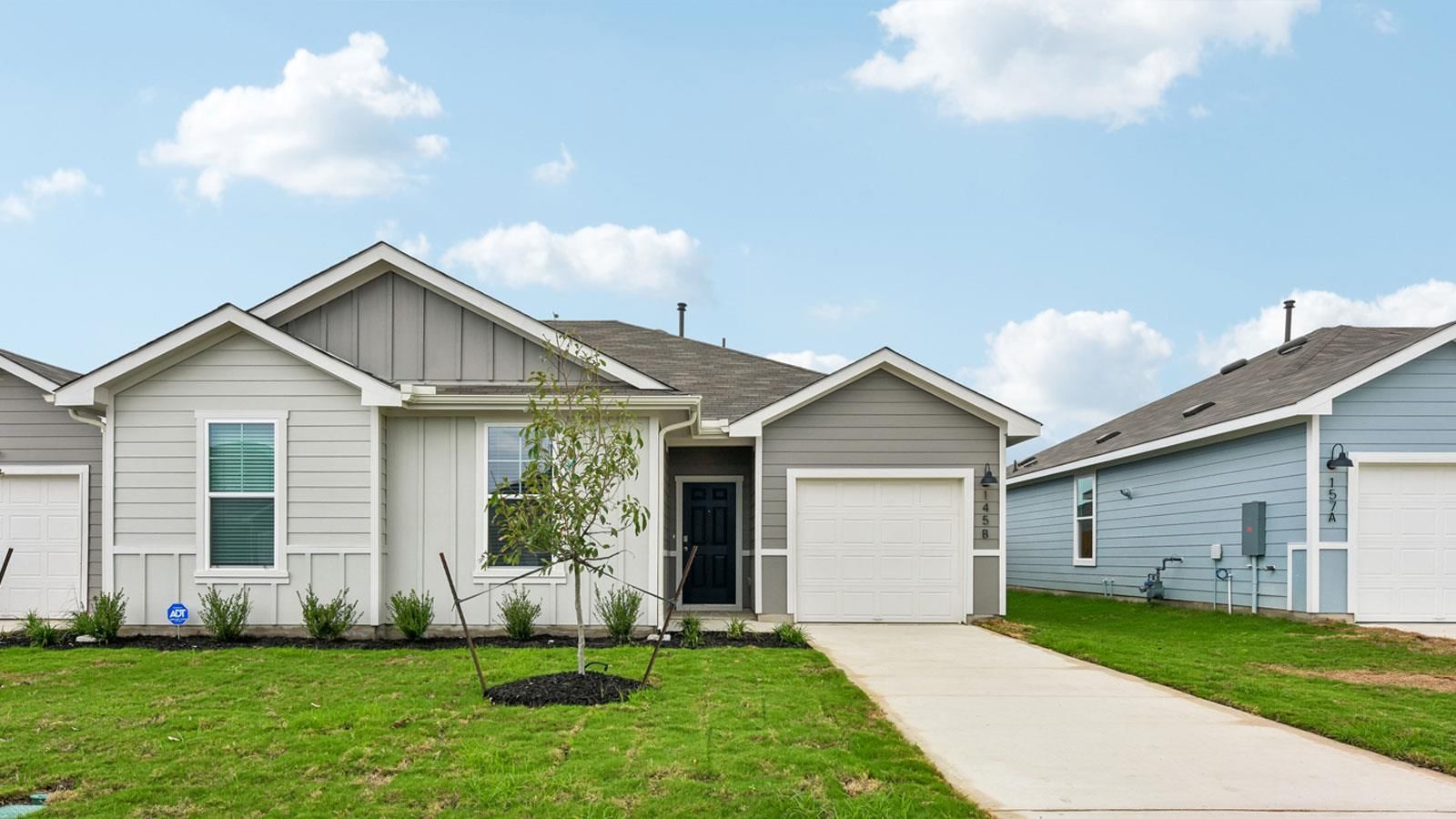 145B Harrison Crossing - Photo 1