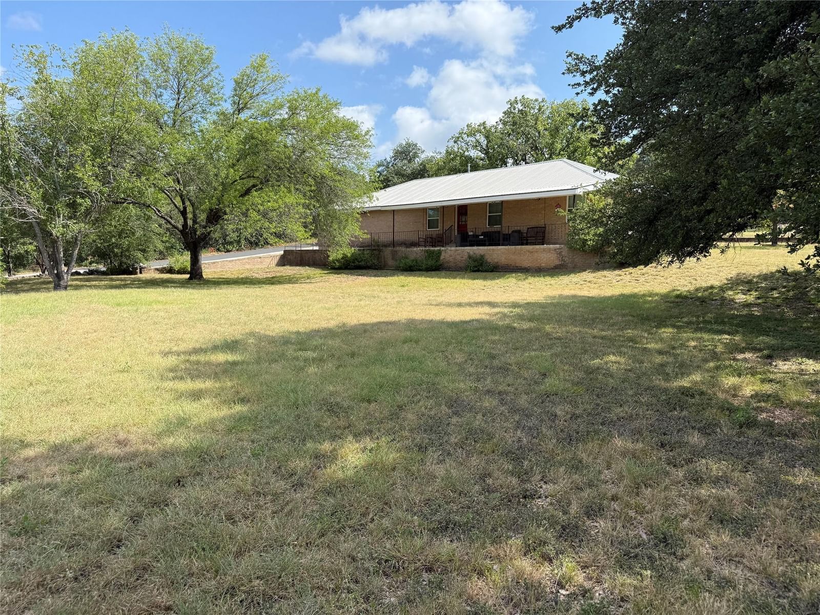 10201 Womack DR - Photo 1