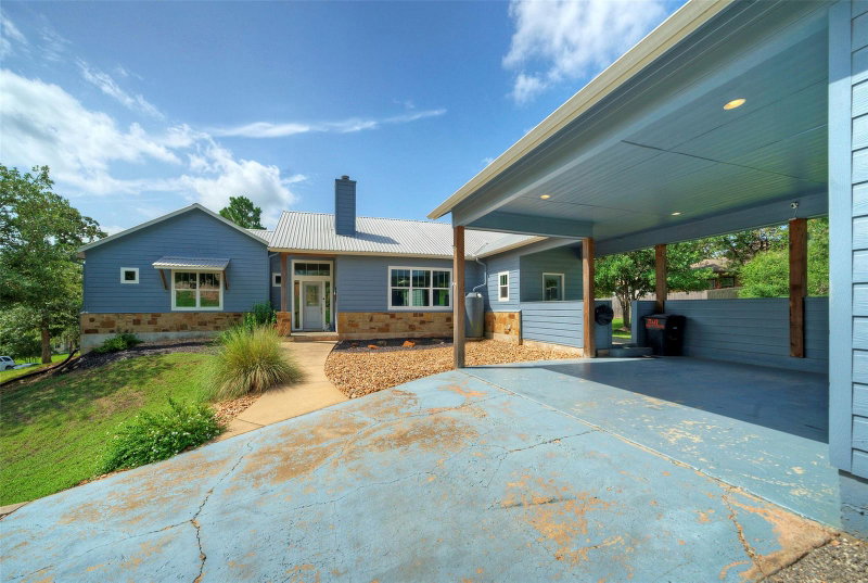 Property photo 32