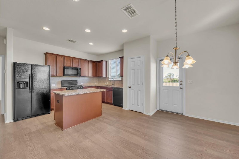 Property photo 60