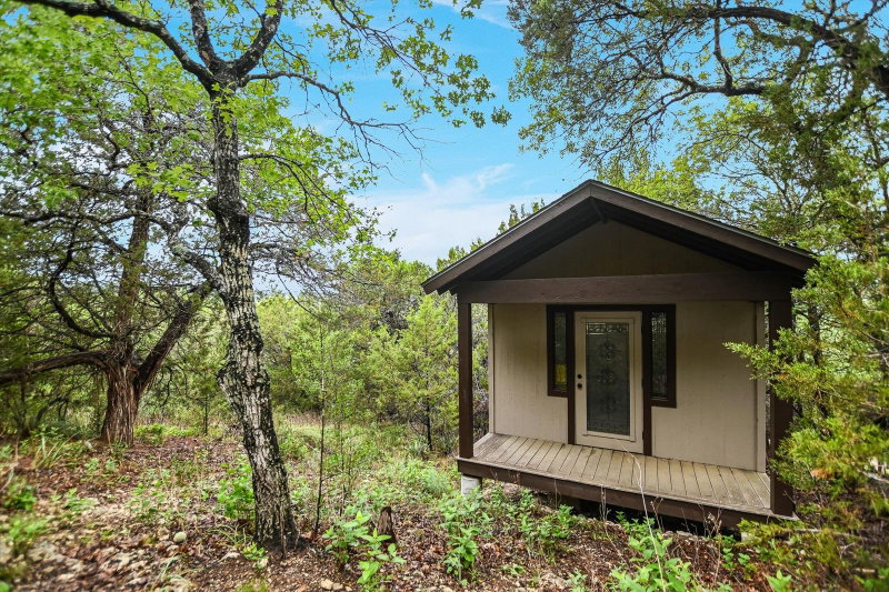 Property photo 25
