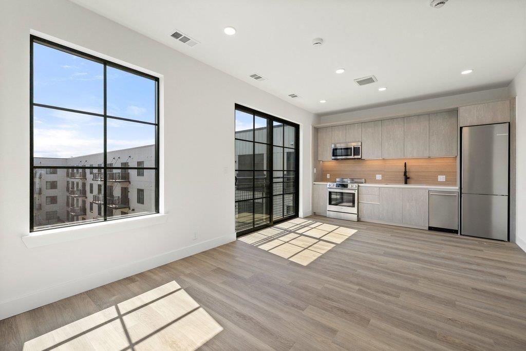 4315 S Congress Ave #224 - Photo 1