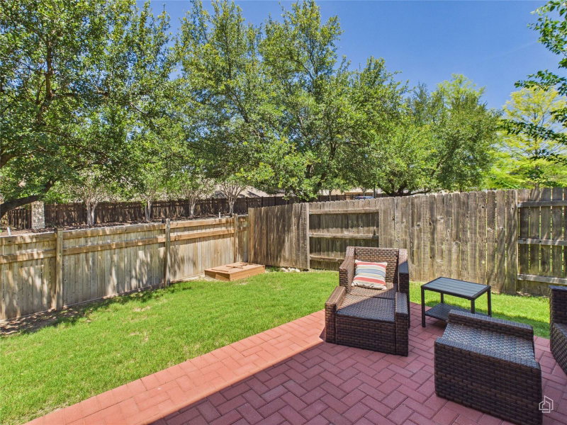 Property photo 33