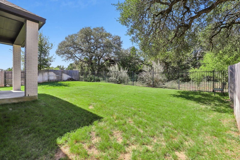 Property photo 32