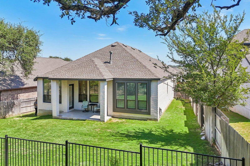 Property photo 33