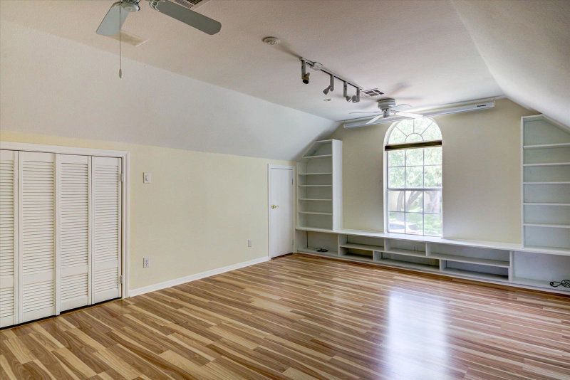 Property photo 28