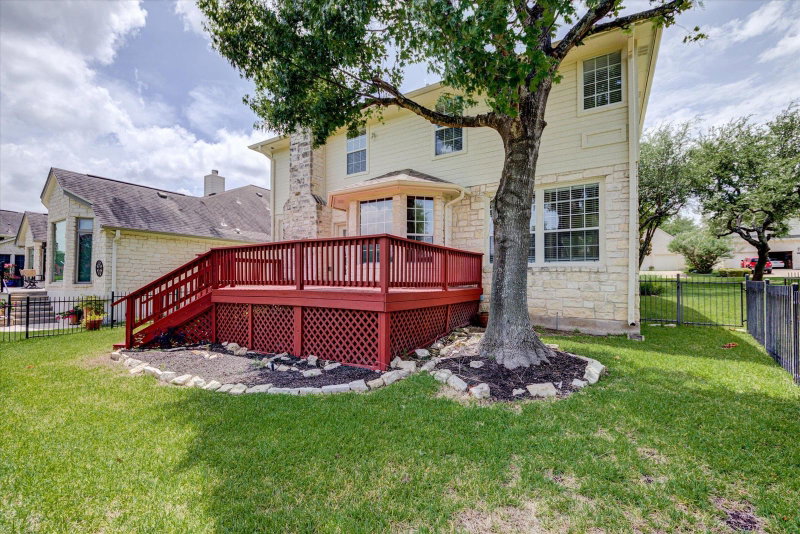 Property photo 32