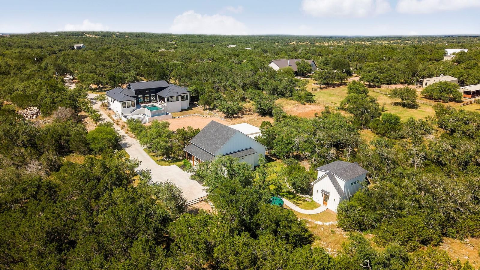 410 Canyon Gap RD - Photo 1