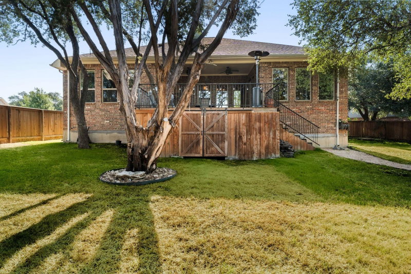Property photo 31