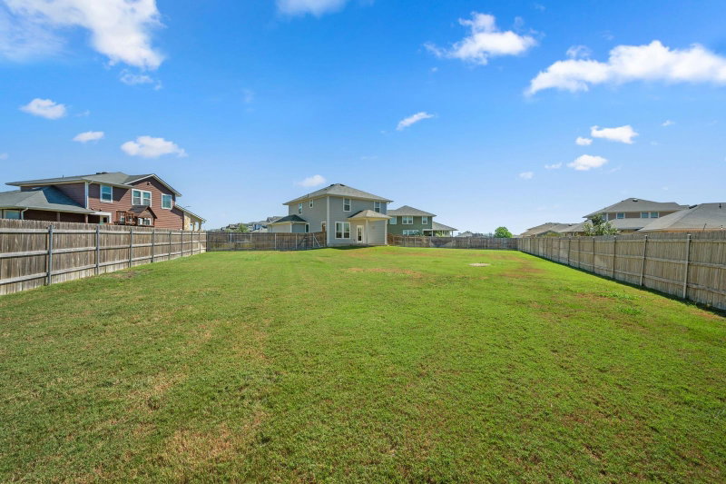 Property photo 28
