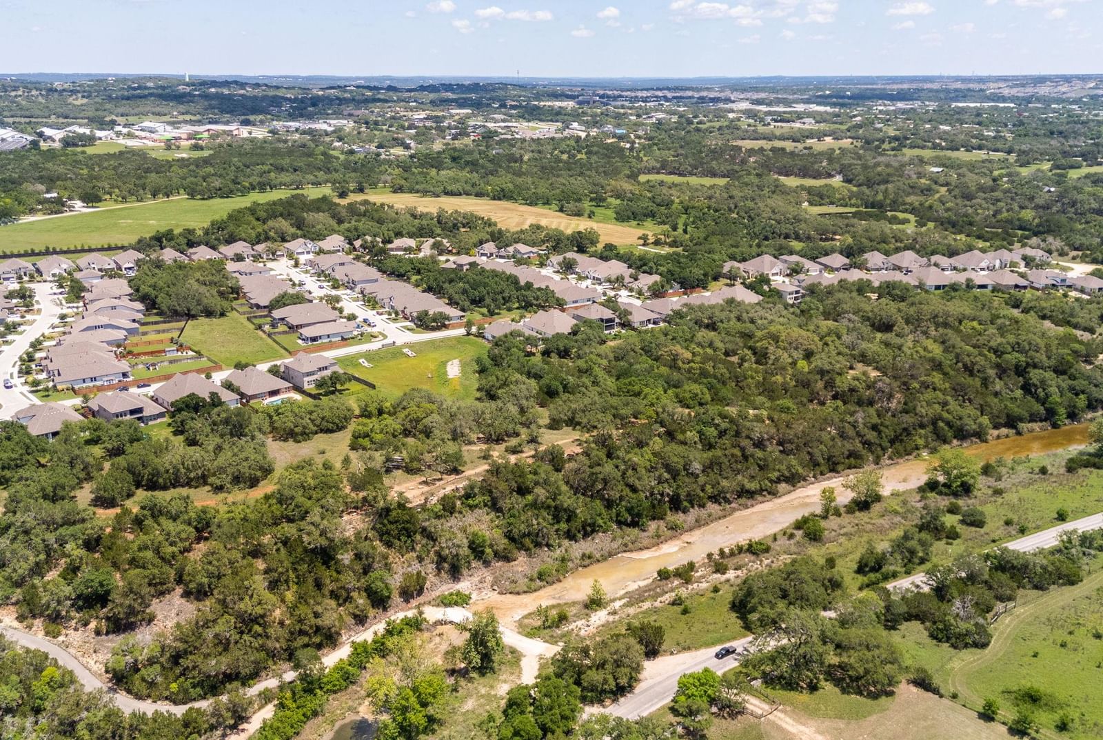 Photo 37