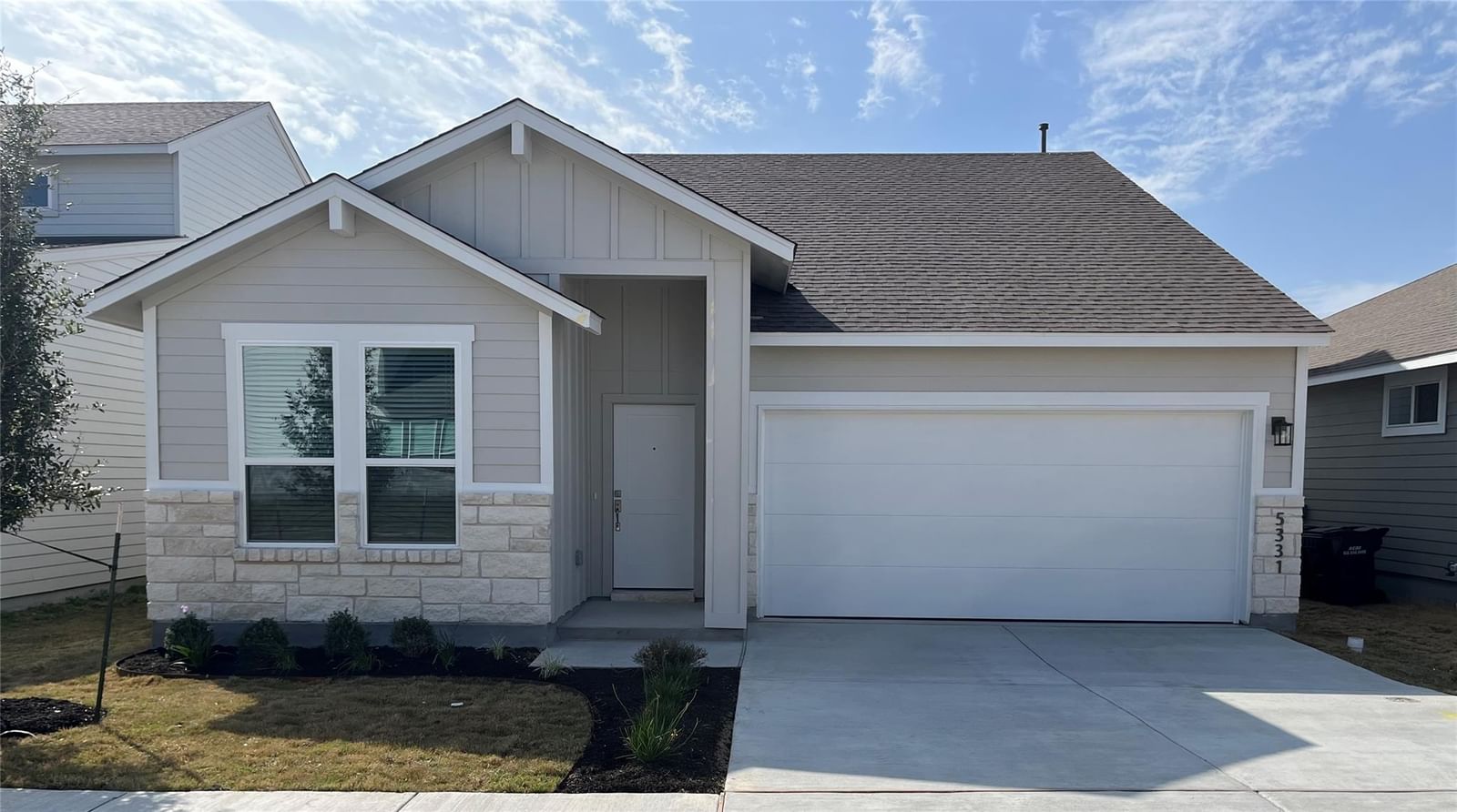 5314 Ovile ST - Photo 1