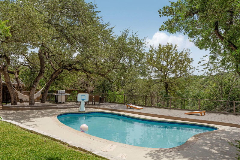 Property photo 32